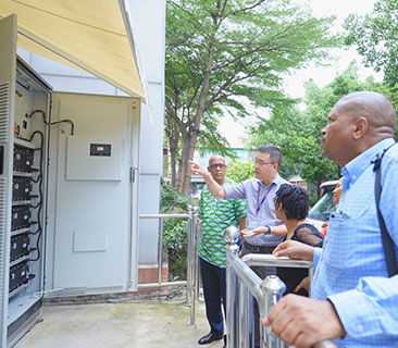 南非政府代表团赴抖圈官网旅行、交流，聚焦南非新能源市场