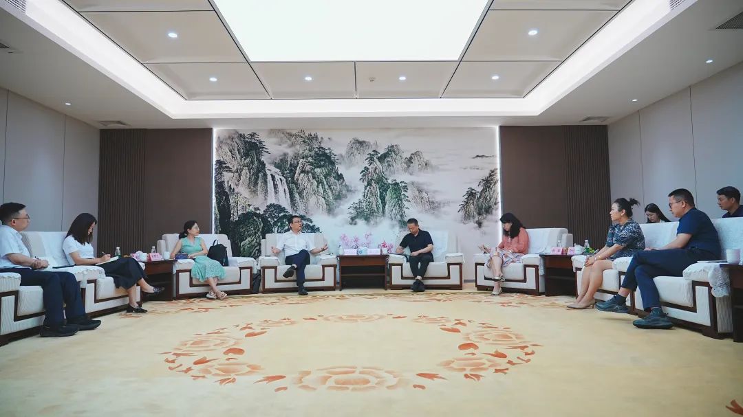 中车株洲所&宸宇富基莅临抖圈官网考察交流，聚焦大储深度相助